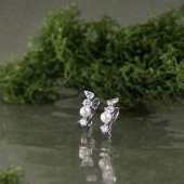 Cercei argint cu perle naturale albe și cristale, cu tortițe DiAmanti SK25474EL_W-G Cercei argint cu perle naturale albe și cristale, cu tortițe DiAmanti SK25474EL_W-G